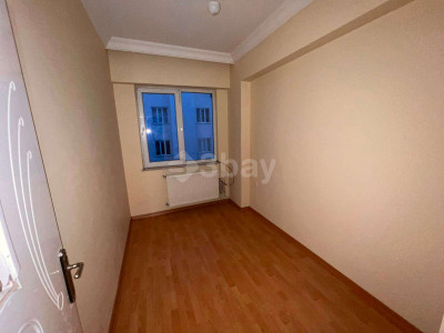 3BAY'DAN TRAMVAYA 2 DK MESAFEDE 3+0 YÜKSEK GİRİŞ UYGUN KİRALIK